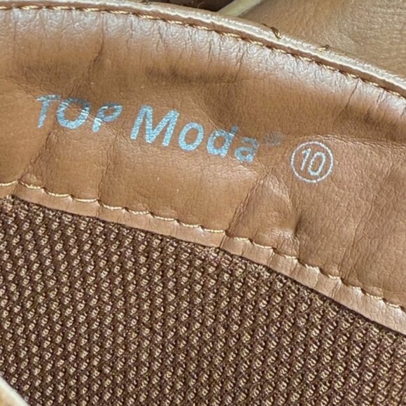 Top Moda Brown Quilted Knee High Boots Women’s 10 New 3” Heel Gold Hardware - Picture 13 of 14